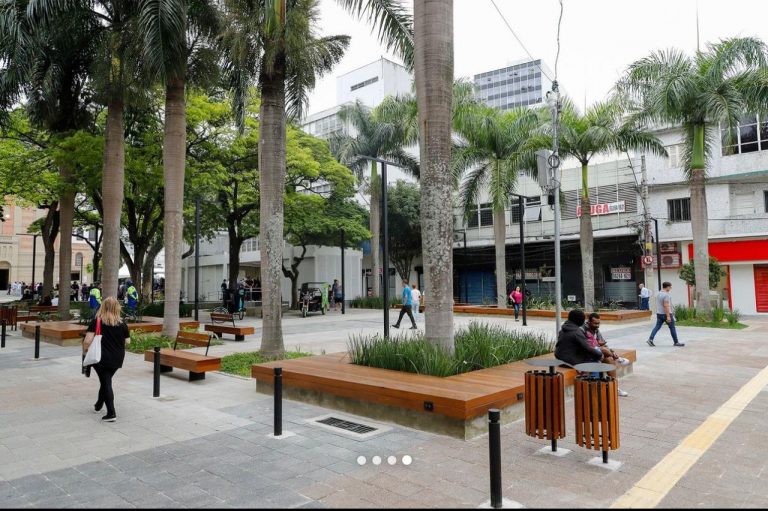 Reforma da Praça Cardeal Arco Verde (7)